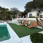 Exceptional In With Private Pool, Sea View