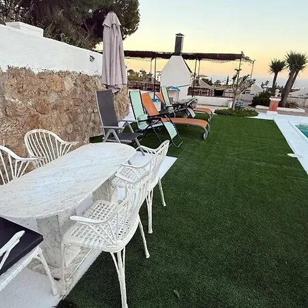 Exceptional In With Private Pool, Sea View *